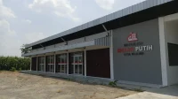 Bangunan gerai Koperasi Desa Merah Putih Krajan, Kalikotes, Klaten, dengan papan nama merah putih