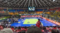 Suasana Suwon Gymnasium penuh penonton saat gim ketiga playoff V-League putri 2024-2025 Hyundai E&C Hillstate melawan Red Sparks