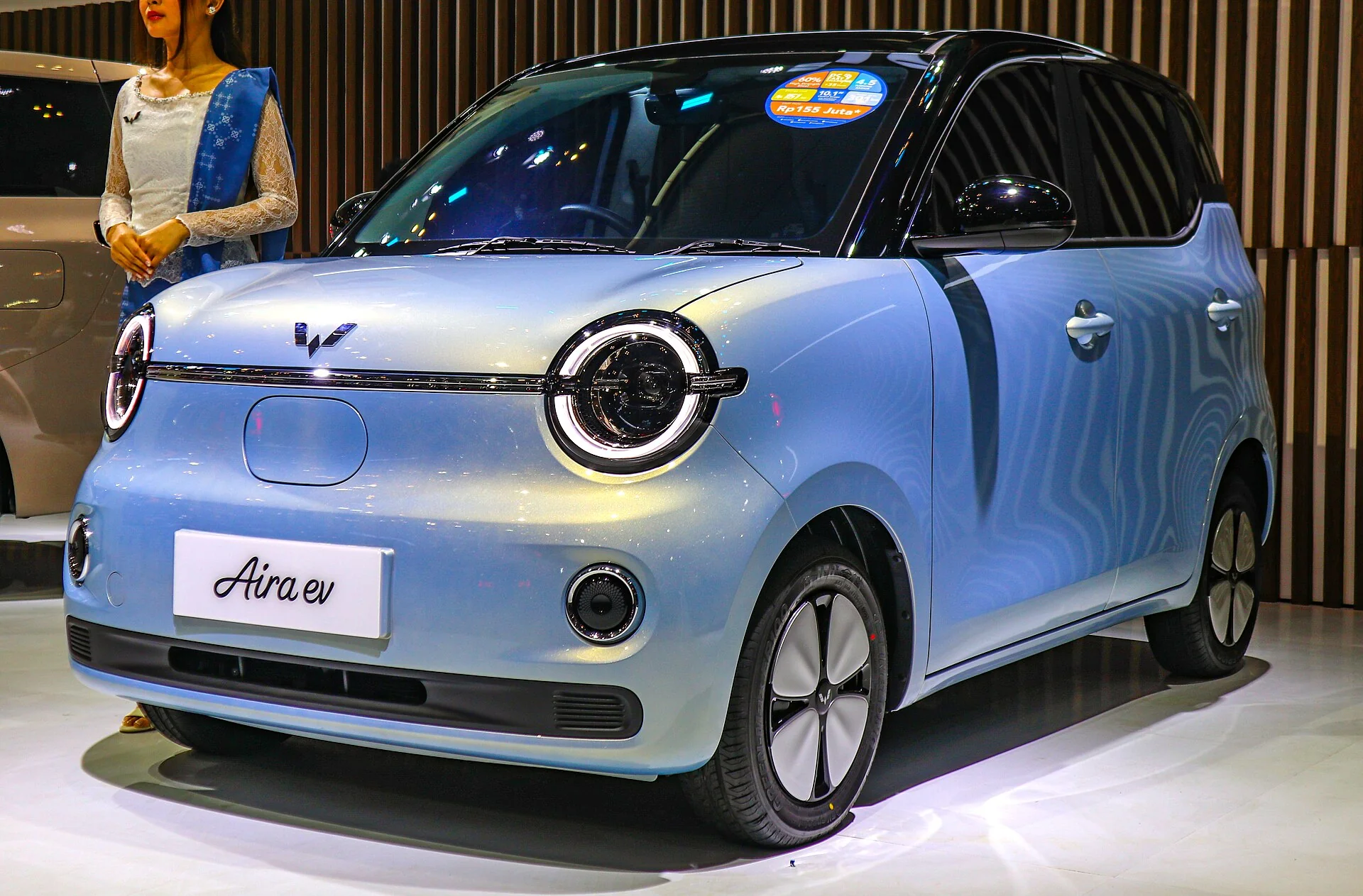 Wuling Aira EV biru muda di GIIAS 2026, salah satu mobil untuk wanita yang ringkas